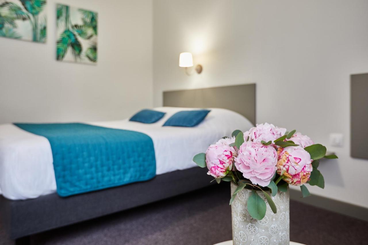 Hotel De La Pommeraie Льо Ман Екстериор снимка